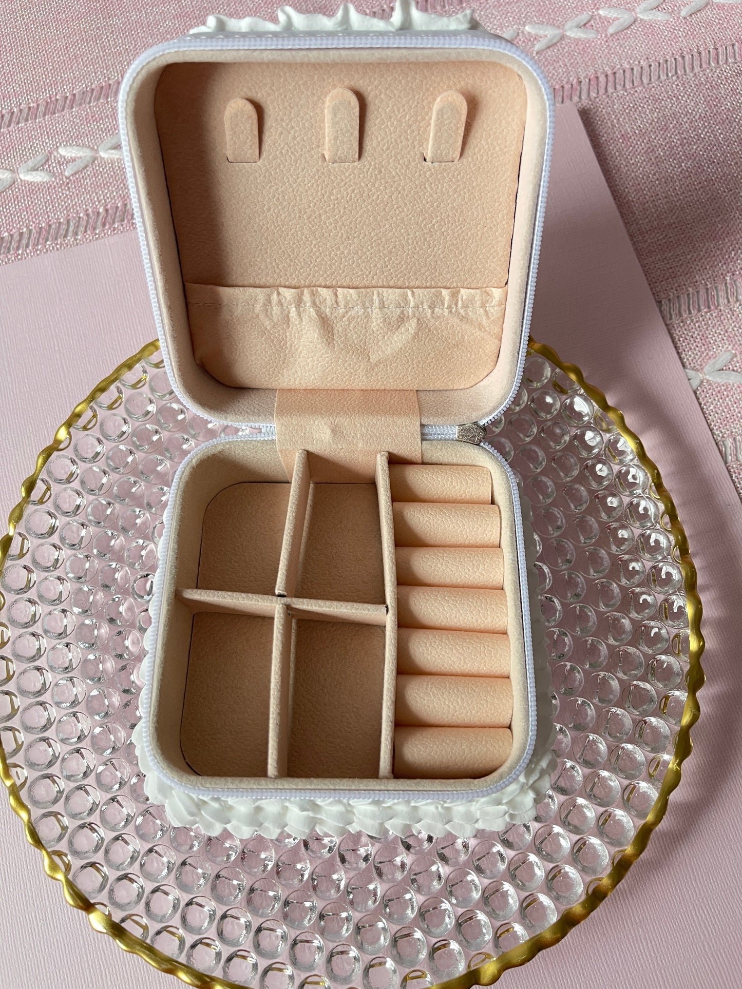 🎂 Forever Fake Cake Jewelry Box 🎁